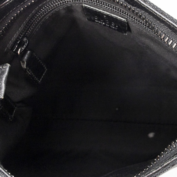 Gucci Front Slip Pocket Crossbody - Picture 9 of 11